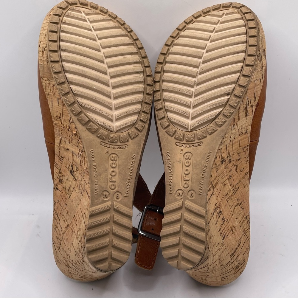 Crocs A Leigh Wedge Cork Women's Size 6 Beige Brown Strappy Beach Summer - Picture 7 of 8